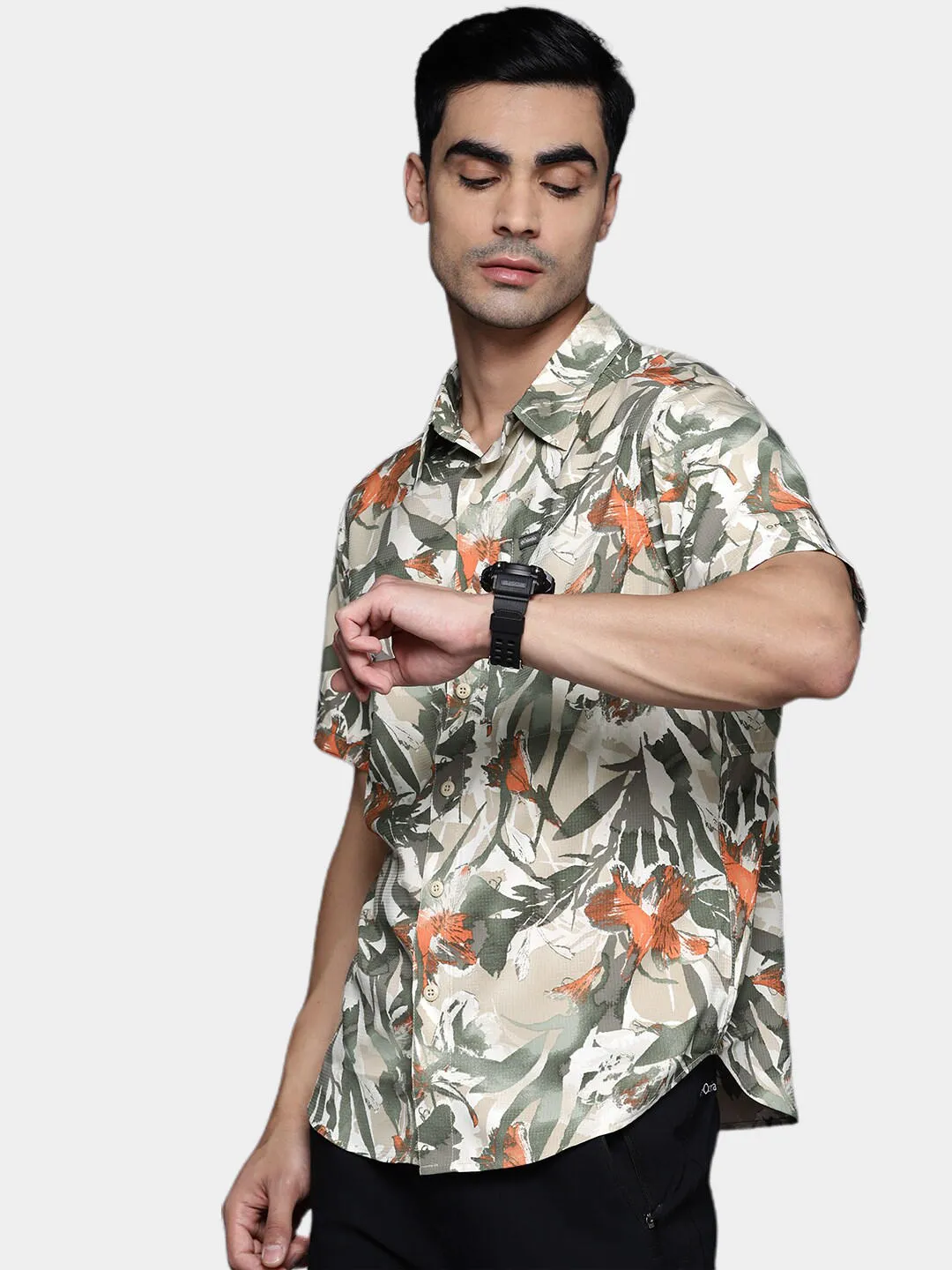 Columbia Men Brown Omni-Shade Silver Ridge Utility Lite Novelty Short Sleeve Shirt