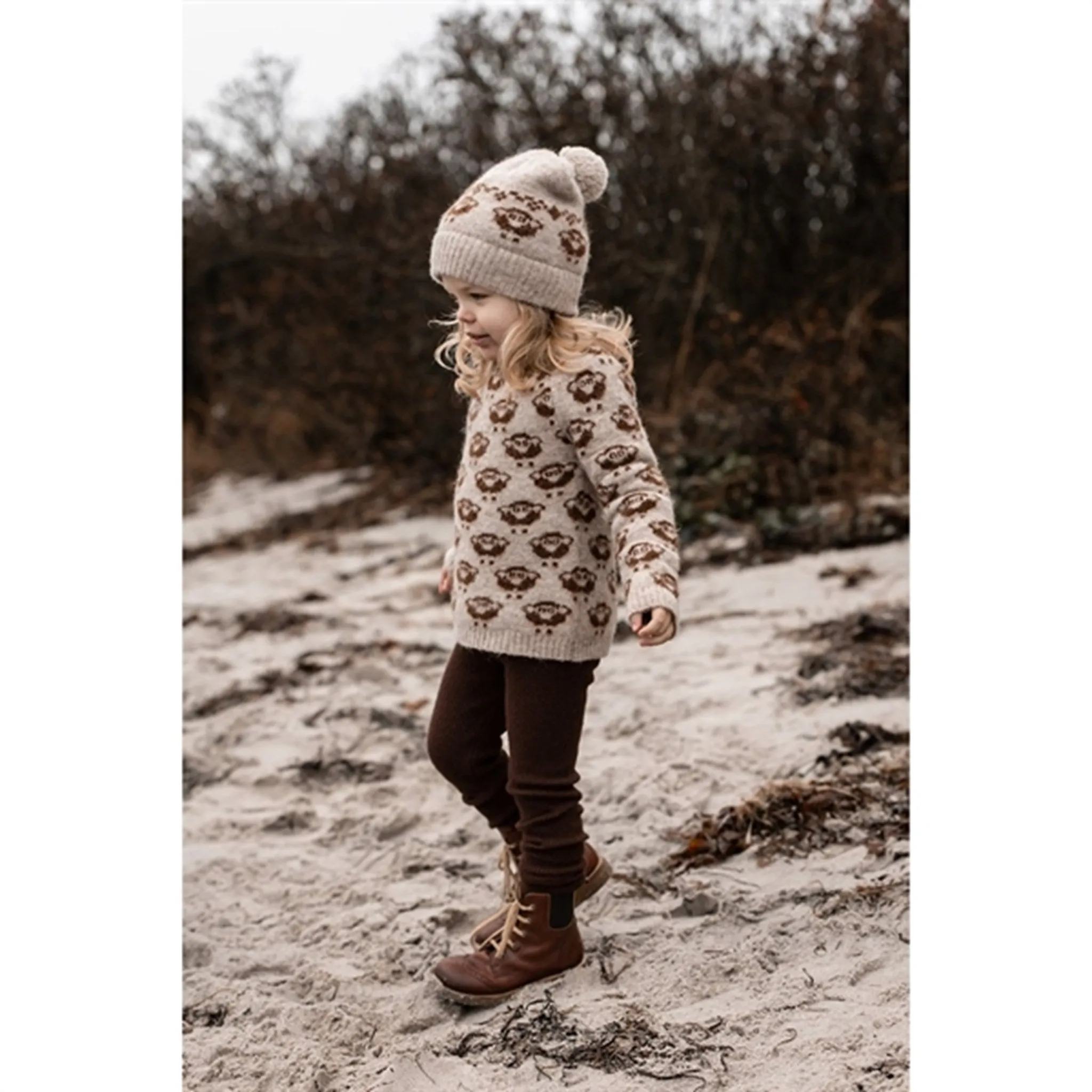 Fliink Amphora Sheep Pattern Star Beanie