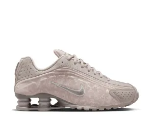 Nike Shox R4 W "Pink Floral"